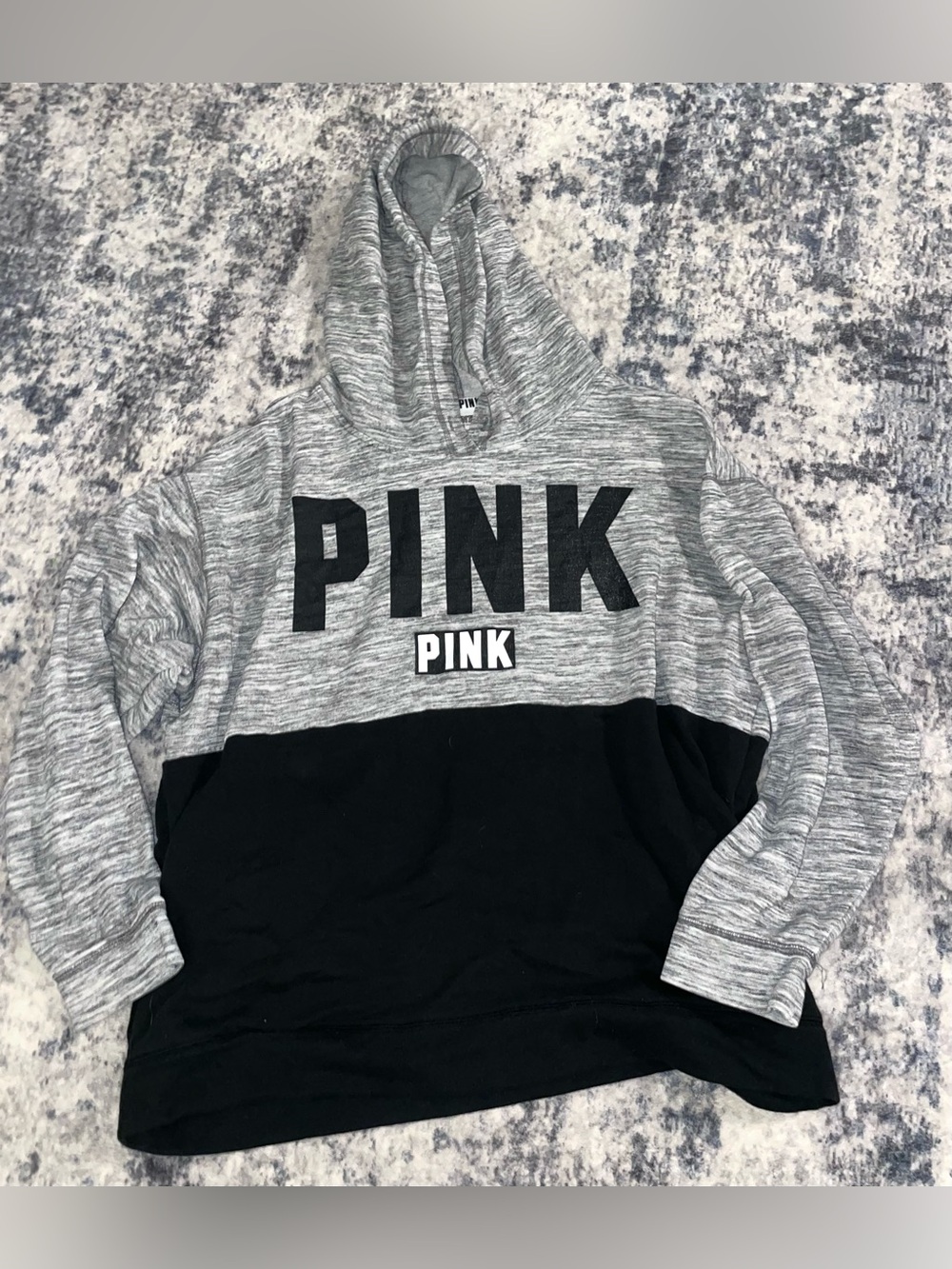 Victoria’s Secret PINK hooded sweatshirt size large
